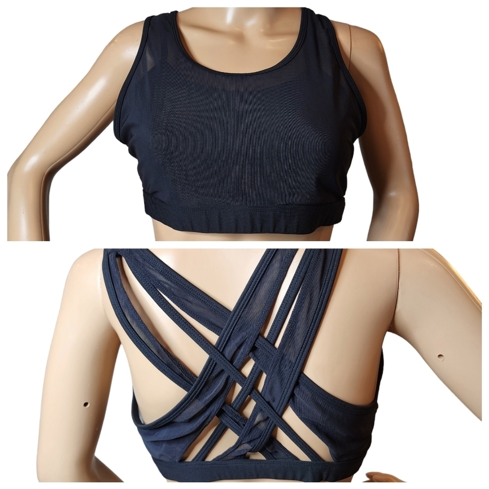 Fabletics black strappy mesh sports bra. Women's size Large